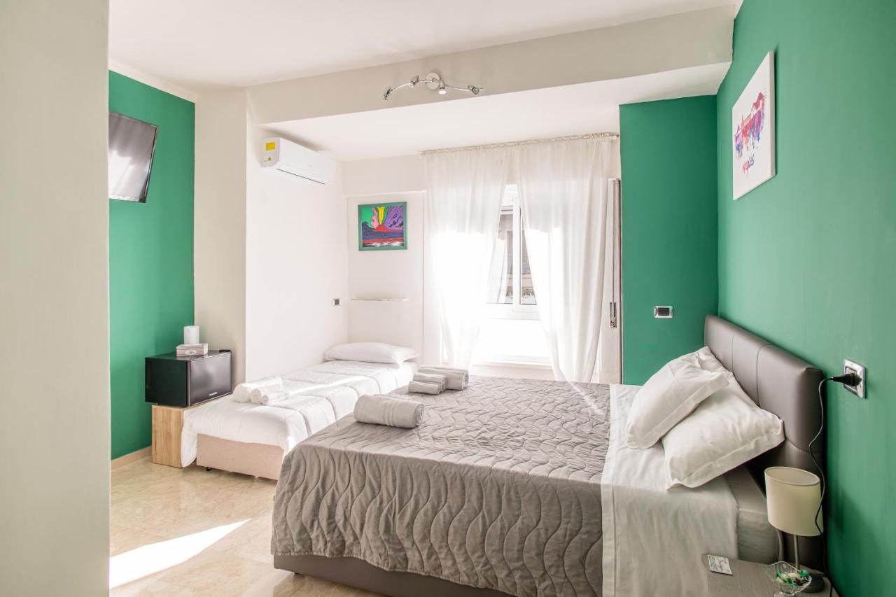 Camera Matrimoniale Deluxe con 1 Letto Supplementare